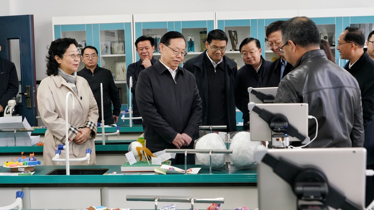 20231114蒋作君在北京调研“推进科普事业高质量发展 服务中国式现代化建设”2_1200.jpg